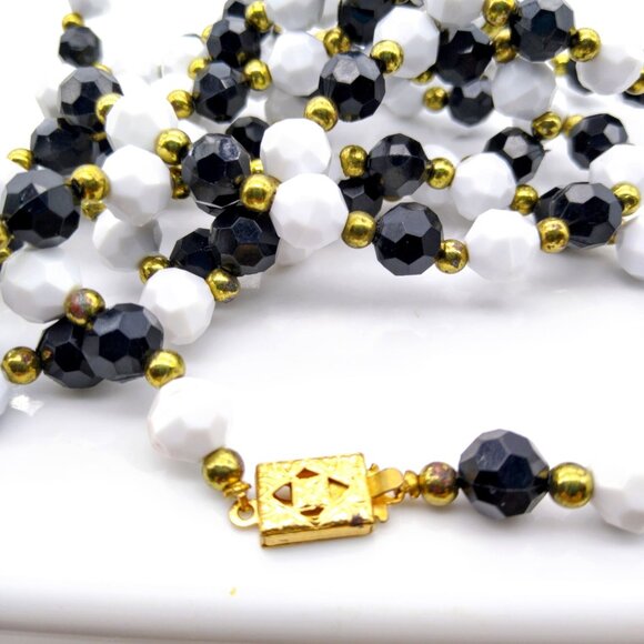 Vintage Super Long Strand of Black and White Beads with Gold Tone Spacers, Flapp - Picture 5 of 5
